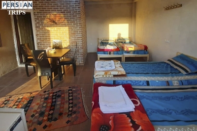 the five-bed room